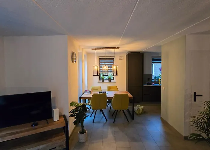 Vakantiewoning Maas En Waal